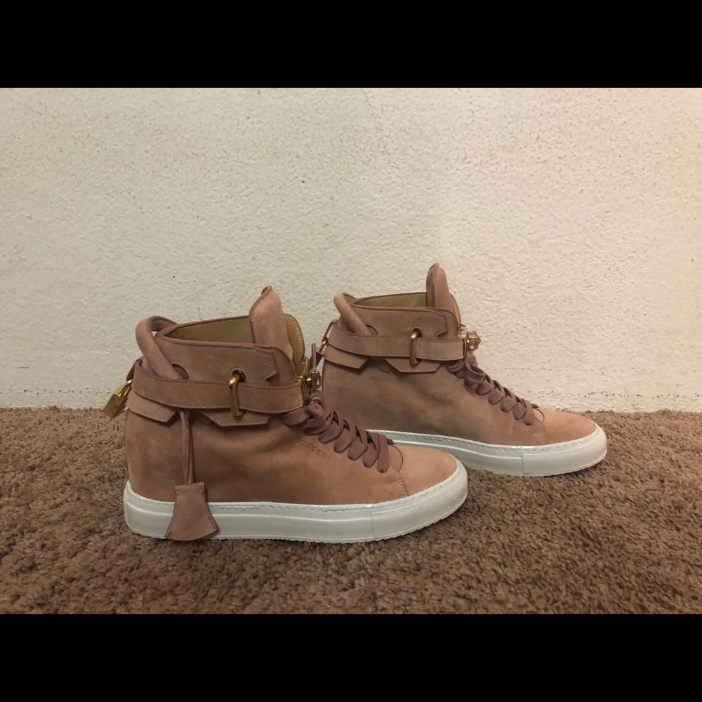 Buscemi. High tops. Size 39.